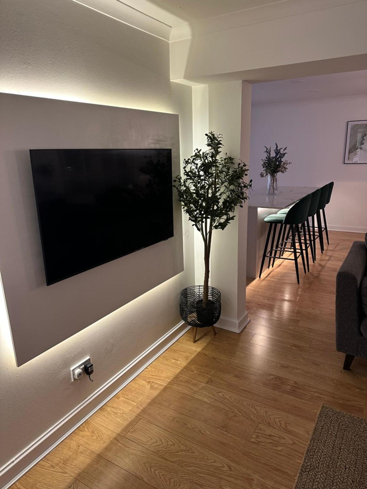 אדינבורו Lux 2 Bedroom Ground Floor Apartment מראה חיצוני תמונה
